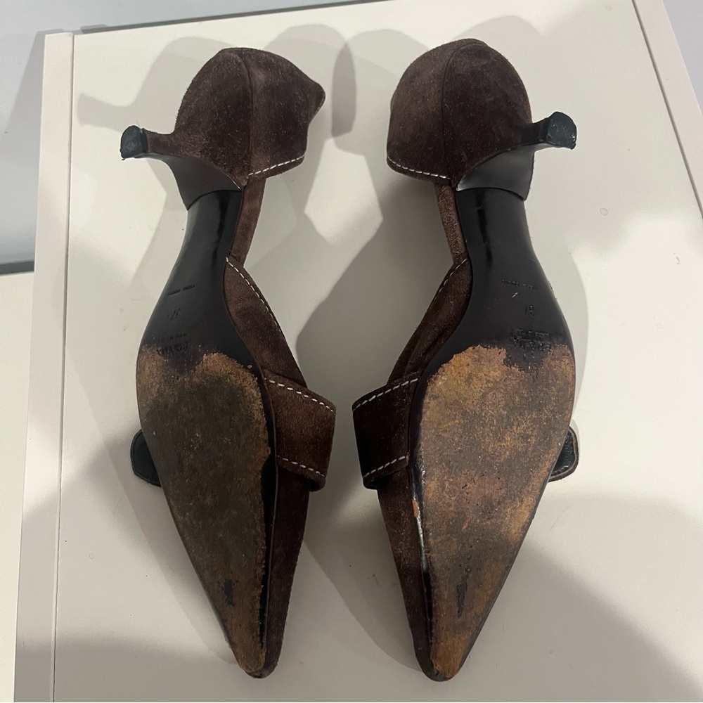 Vtg Prada Dark Brown Buckle Kitten Heels 37 Suede Y2K - Picture 2 of 8